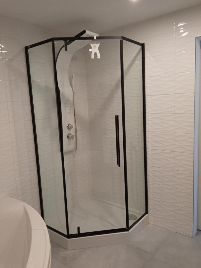 Przy Jeziorze Apartamento Iława Exterior foto